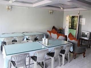 Hotel Madhuban Mahābaleshwar Buitenkant foto