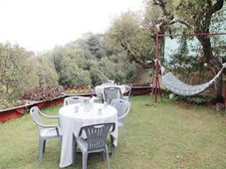 Hotel Madhuban Mahābaleshwar Buitenkant foto